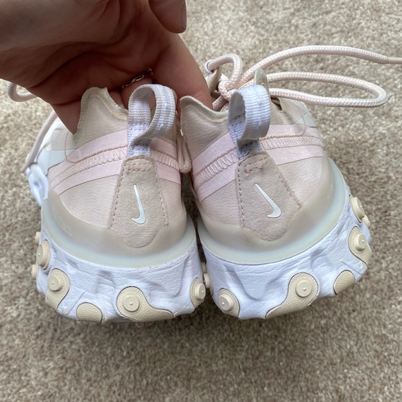 Nike Womens React Element 55 Sneakers - Picture 5 of 7